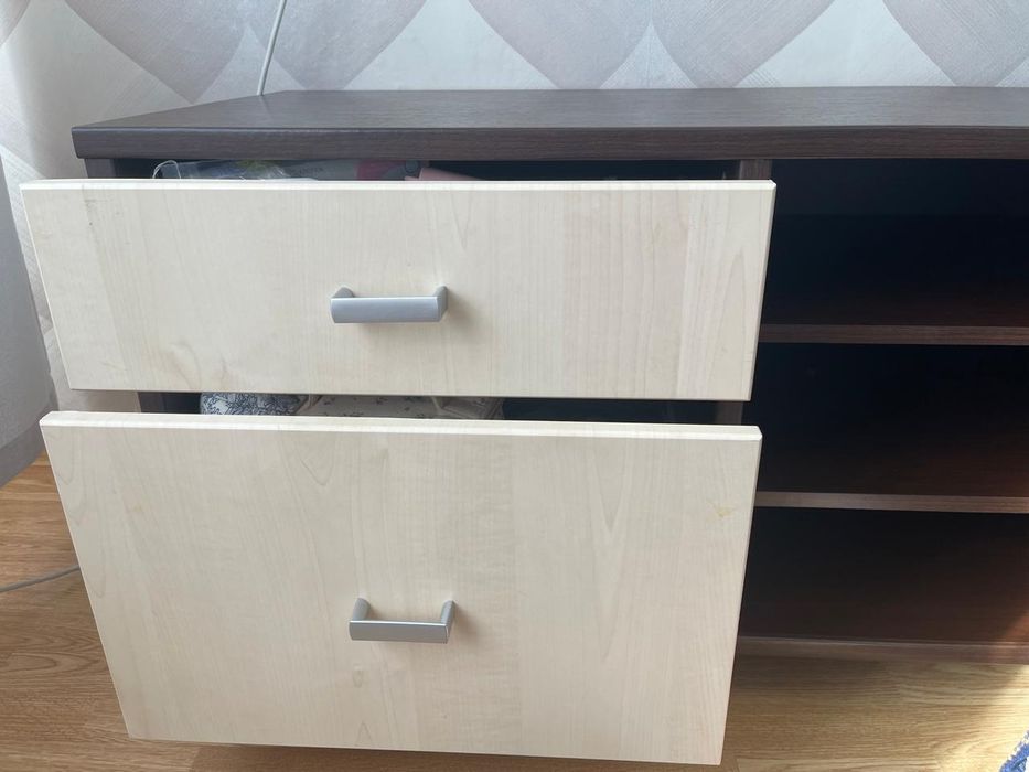 Продам тумбочку производства Беларусь