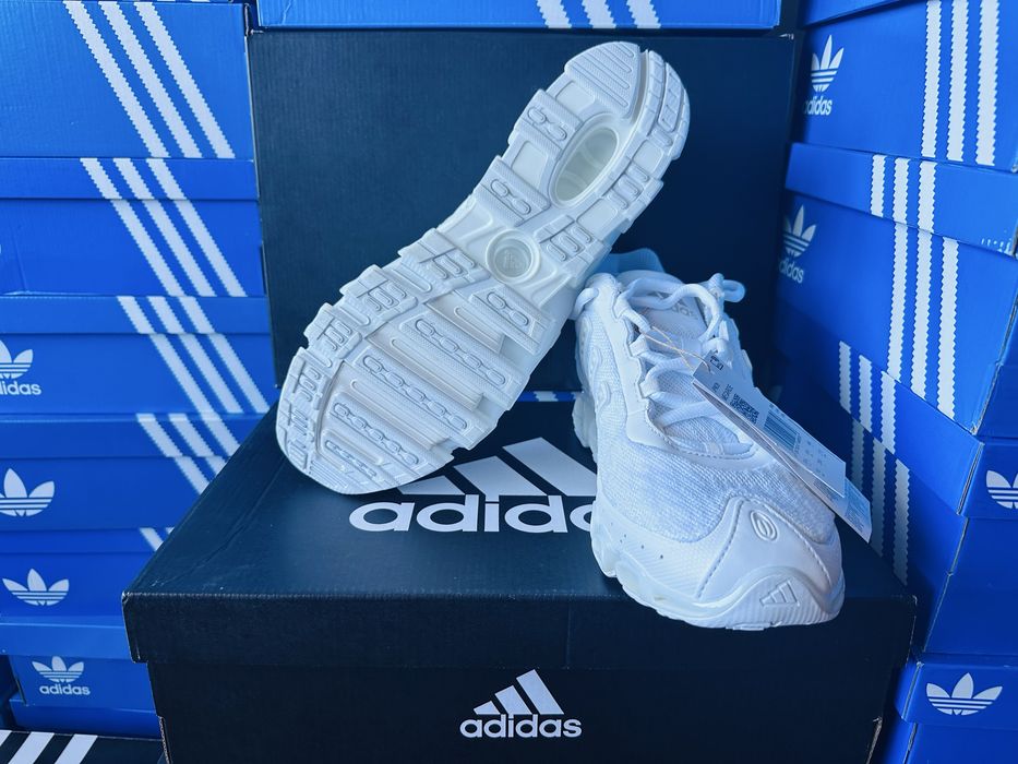 *Чисто Нови* Adidas Megaride *Footwear White & Grey One*