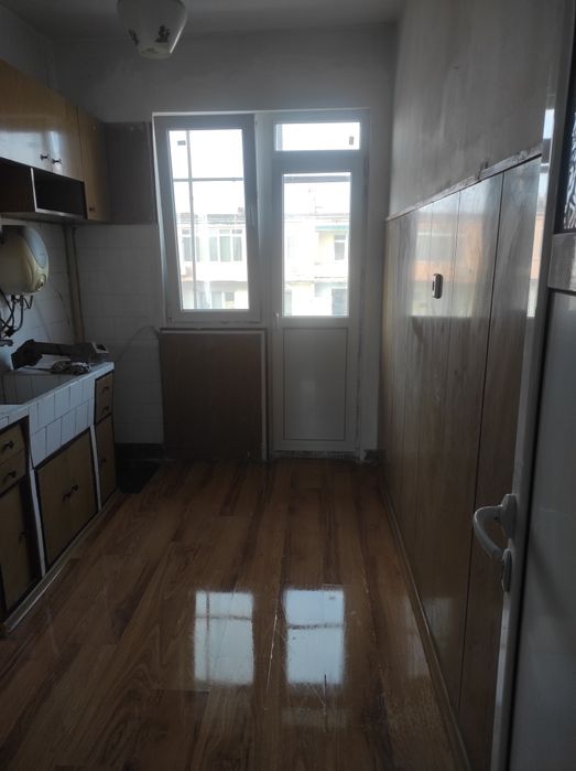 Продава се Тристаен апартамент в Пазарджик, Устрем - 80 кв.м за 1038 €/кв.м - Снимка #1