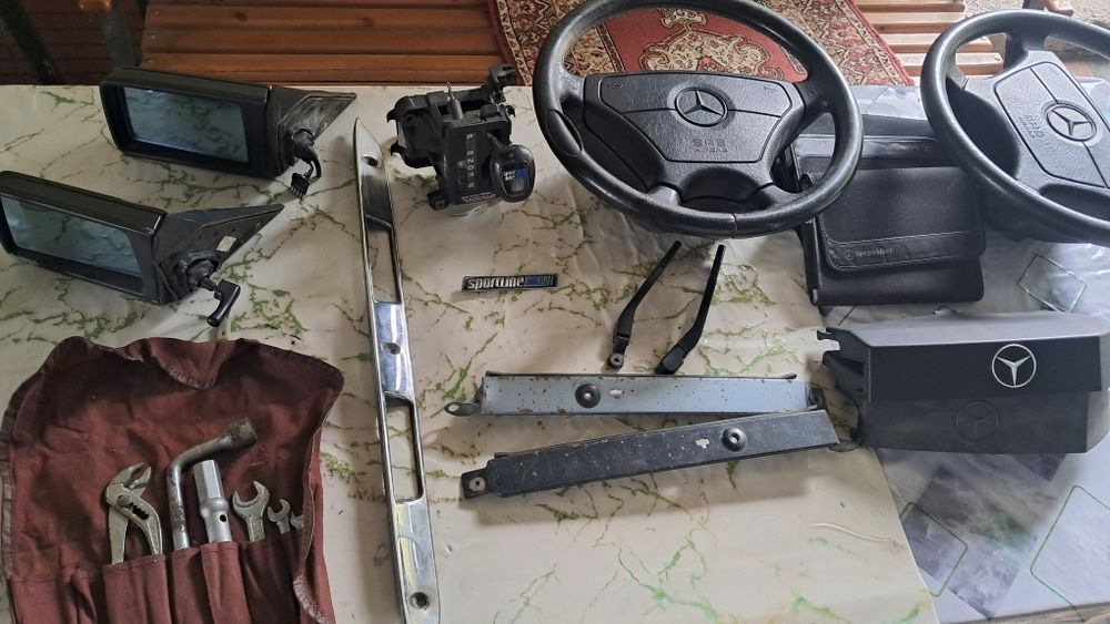 Мерседес.124 руль спортлаин.