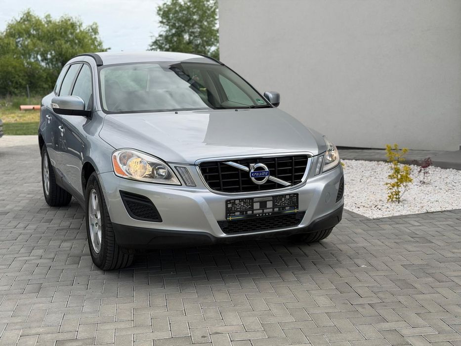 VOLVO XC60 2011 — imagine 2