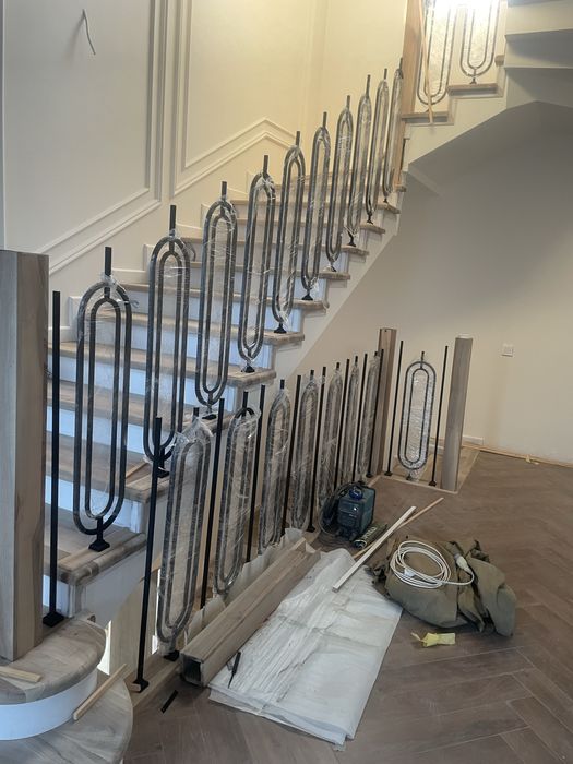 Перила в стиле хайтек и лофт