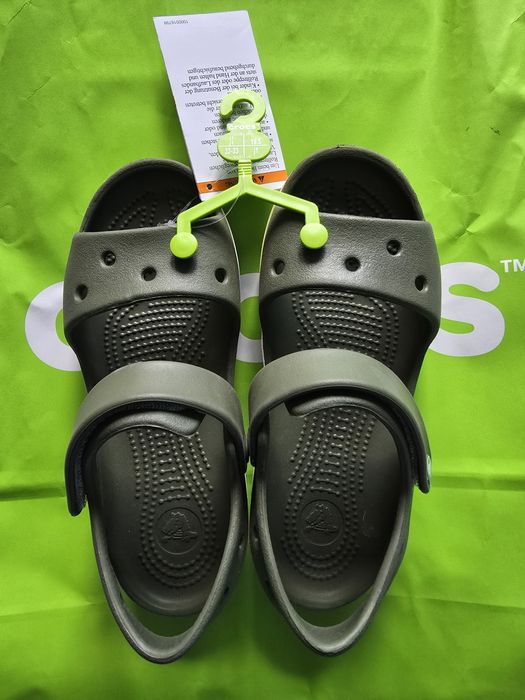Sandale crocs băiat 32-33 noi