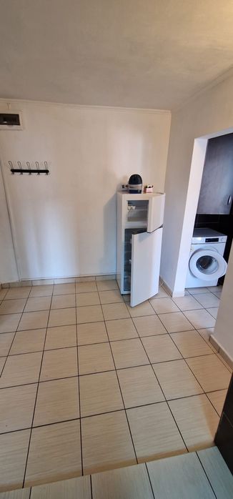 Se oferă apartament de închiriat