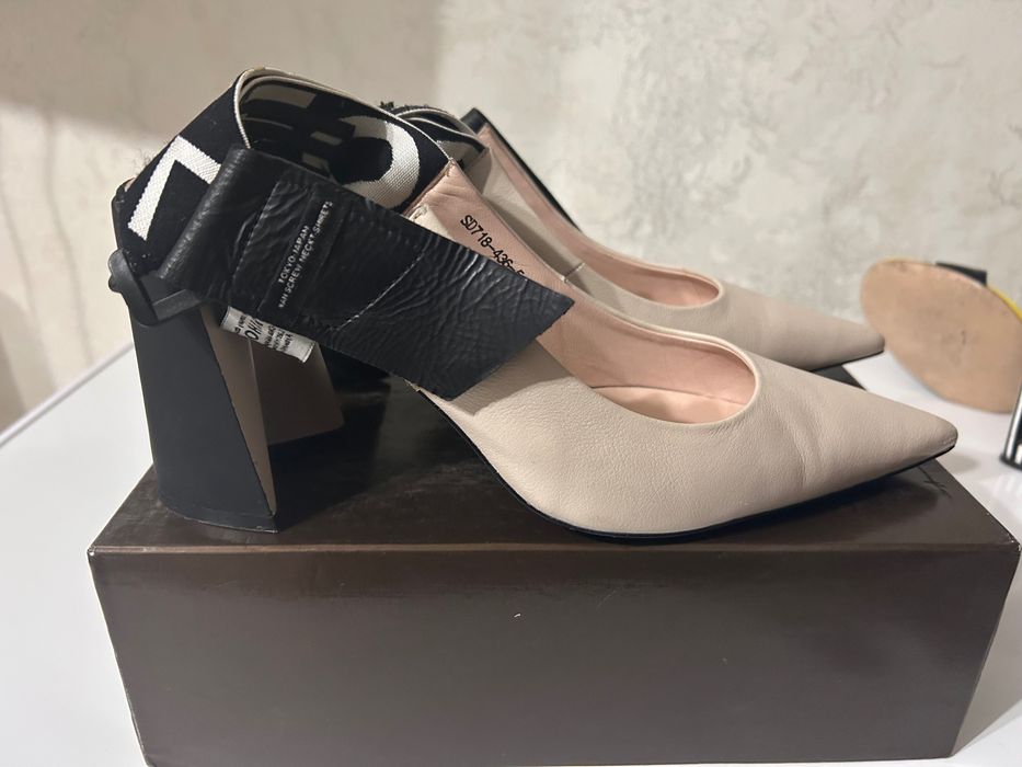 Женские туфли босоножки