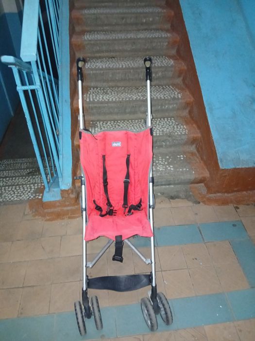 Детская коляска чикко