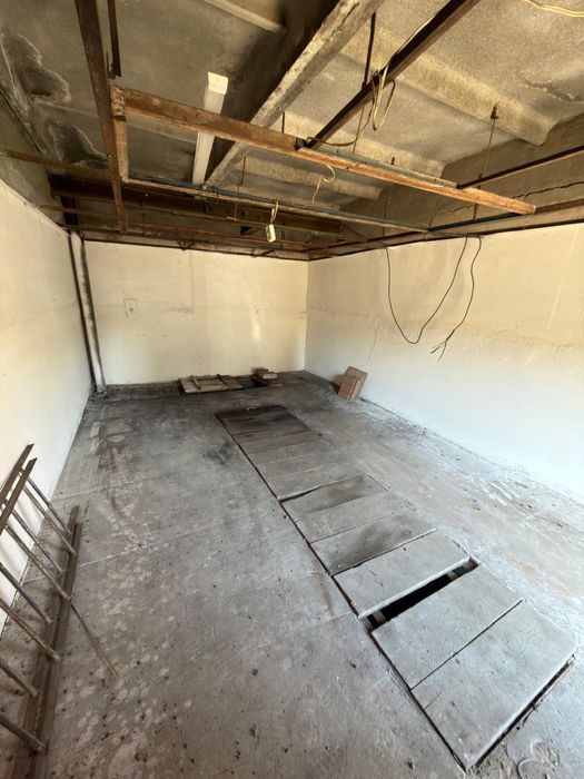 Продам гараж 22, 2  кв метра
