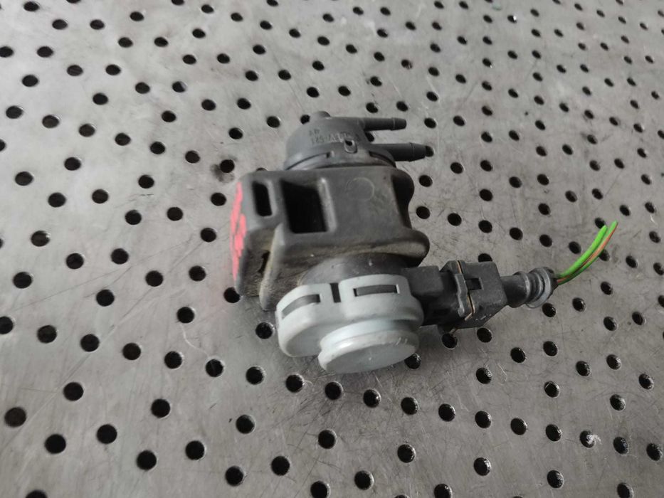 electrovalva  2.0 dci  m9rg832 renault koleos nissan x-trail qashqai  8200575400