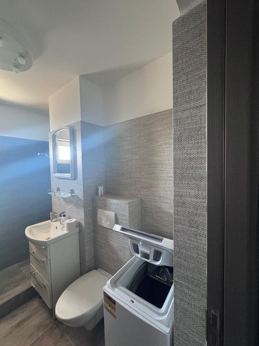 Inchiriere apartament modern 3 camere , in Targu -Jiu cartier Traian