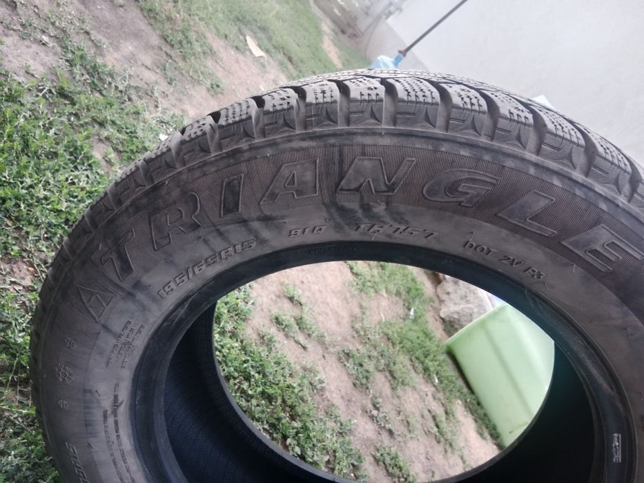 Продам шипованные шины буу