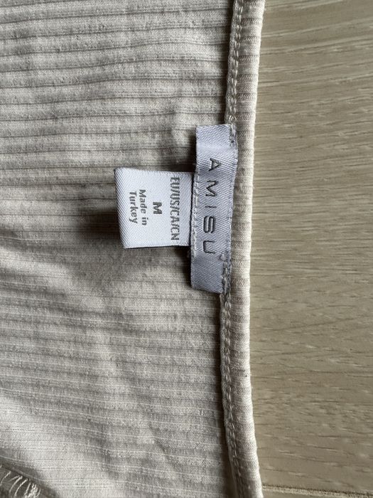 Bluza albă cu dantela mărimea M