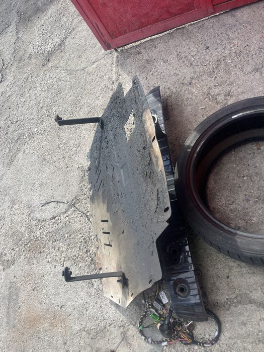 Scut metalic motor passat b6