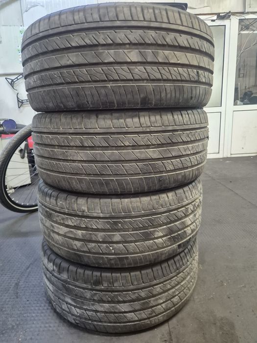 225 35 R19 - 4 бр. летни гуми Arivo ultra ARZ5 Dot 0923
