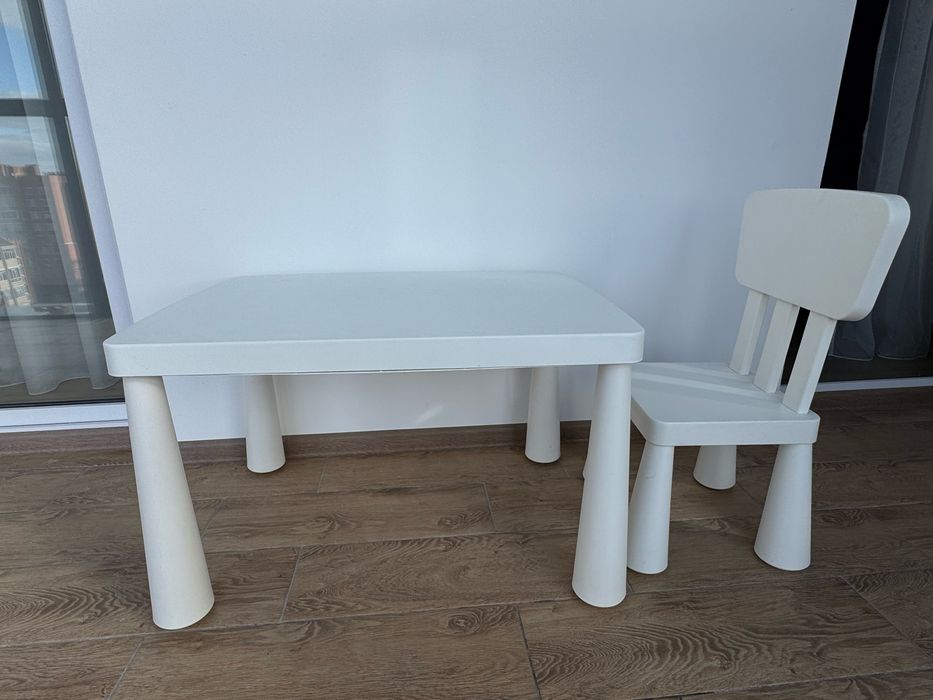 Стол и стул Икеа