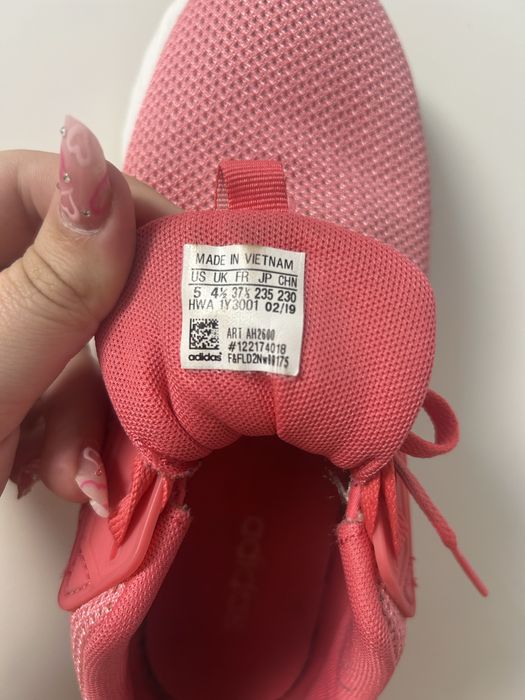 Adidasi Adidas  dama