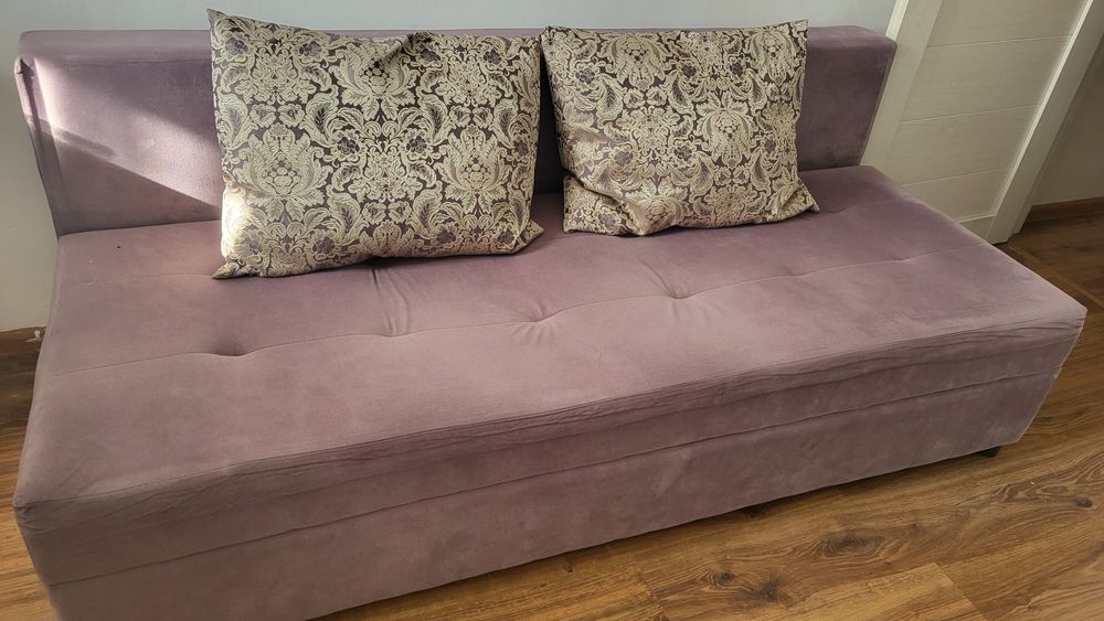 Диван, стол, шкаф купе, кухонный гарнитур