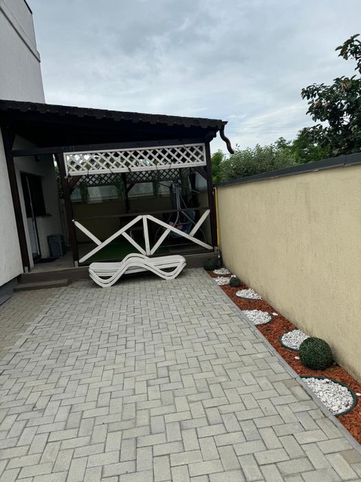 Casă duplex de vânzare – Sat Costi, Vânători