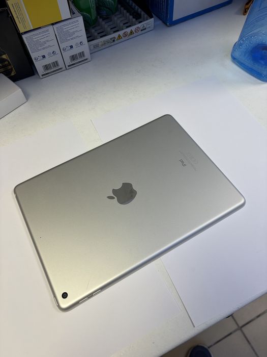 Vand ipad generatia a6a