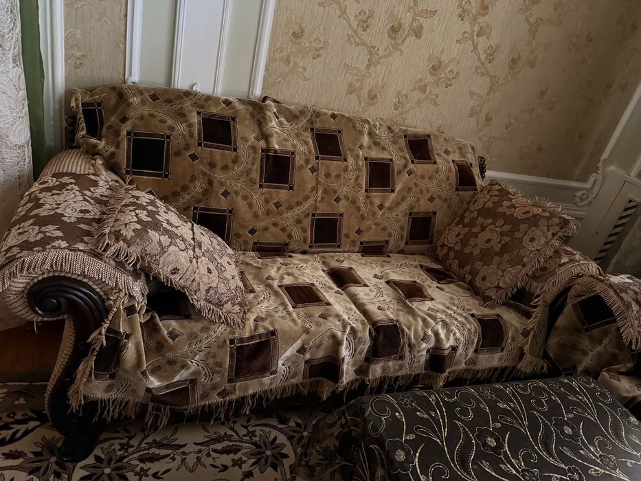 Мебель мягкая для гостиной