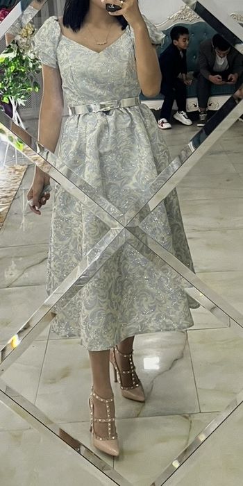 Продам Платье и юбки