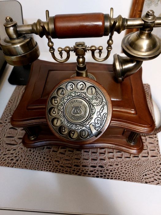 Телефонный аппарат