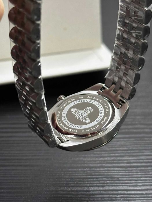 Ceas Vivienne Westood Camberwell watch albastru Cadran cu Pietre pretioase tip diamante
