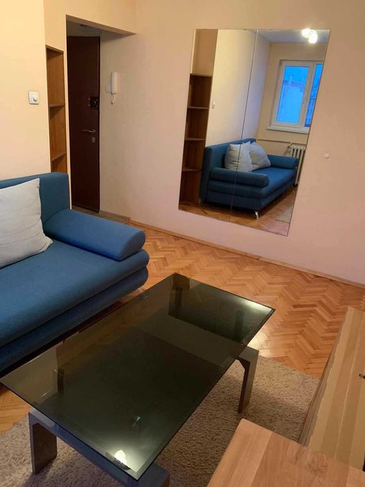 Дава се под наем Двустаен апартамент в София, Център - 60 кв.м за 600 € - Снимка #1