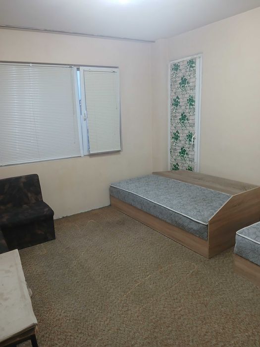 Дава се под наем Двустаен апартамент в Шумен, Добруджански - 60 кв.м за 248.88 € - Снимка #1