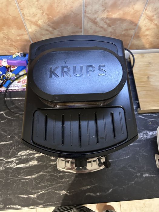 Espressor krups 3 nivele , rezervor apa1,6 litri