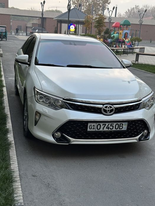 Toyota Camry 2016 — 2