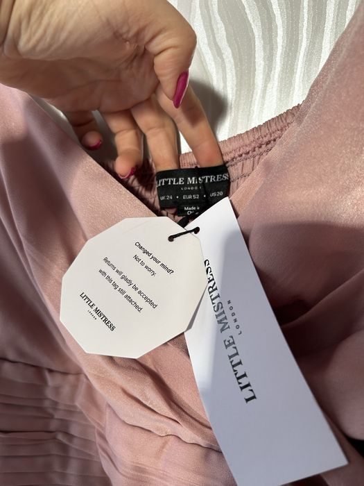 Rochie eleganta NOUA cu eticheta trandafirie