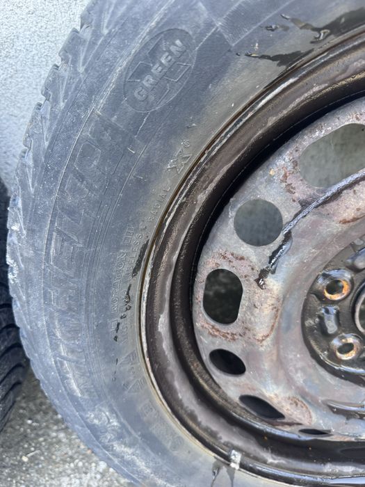 Set 4 roti jante tabla otel cu anvelope iarna 195 65 R16 Mazda 3/5/6 Kia Ceed Hyundai i30