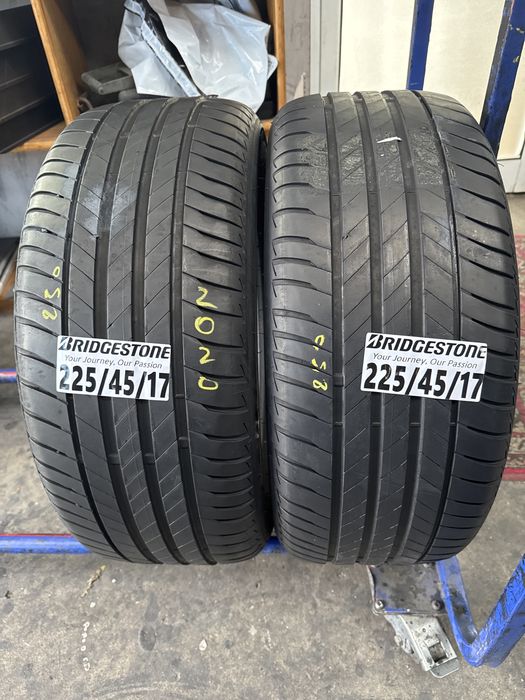 225/45/17 Bridgestone