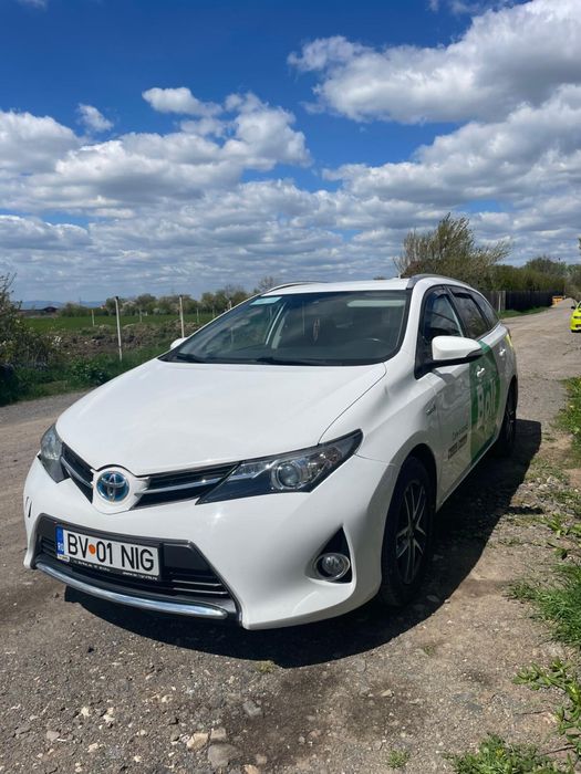 Toyota Auris Hybrid+ GPL 2015