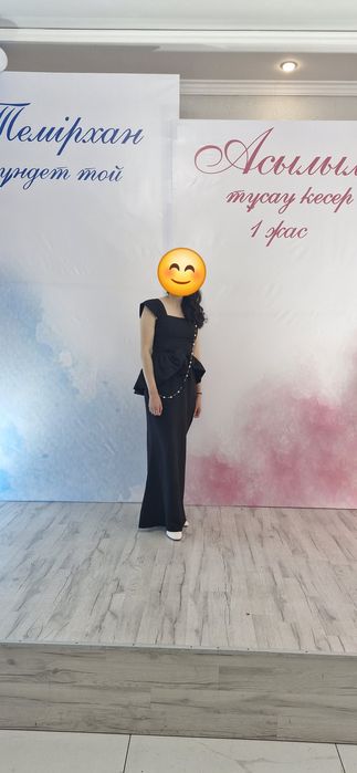 Продам платье красивое