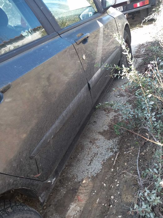 Продавам на части фиат стило 1.9 jtd