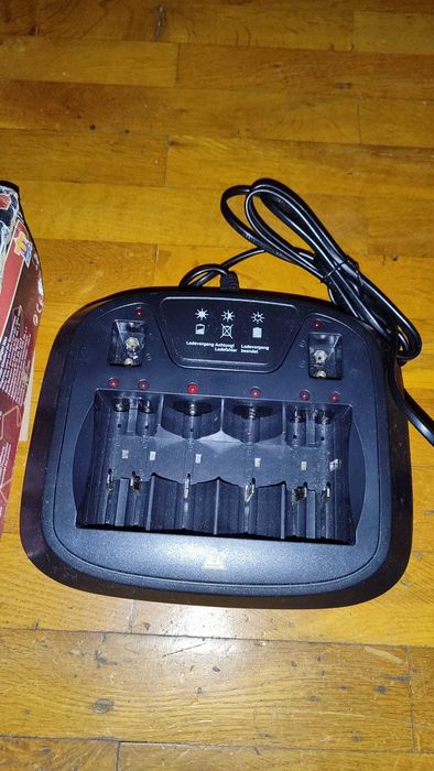 Incarcator acumulatori nou