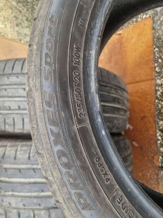 4 Toyo Tires R20 235/50 Летни гуми  DOT0923