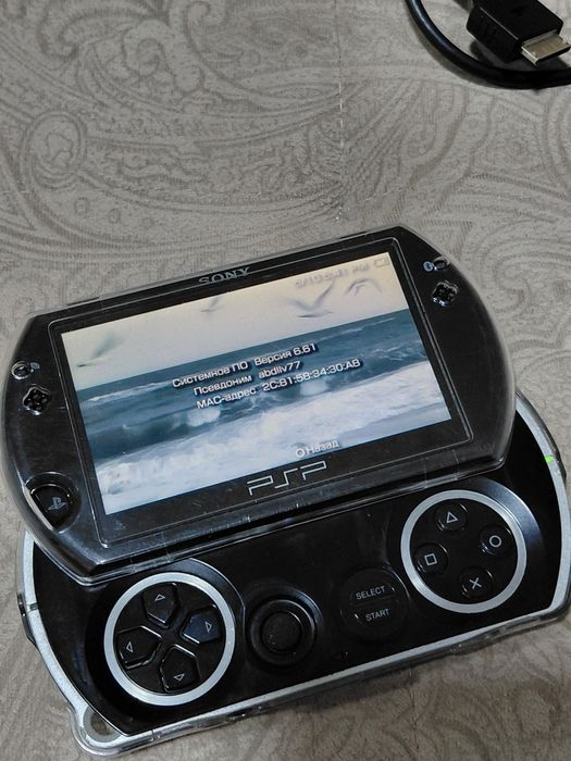 PSP GO в хорошем состоянии