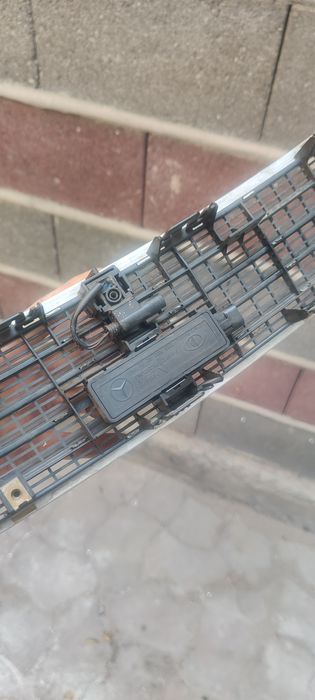 Решетка капота w220 Мерседес