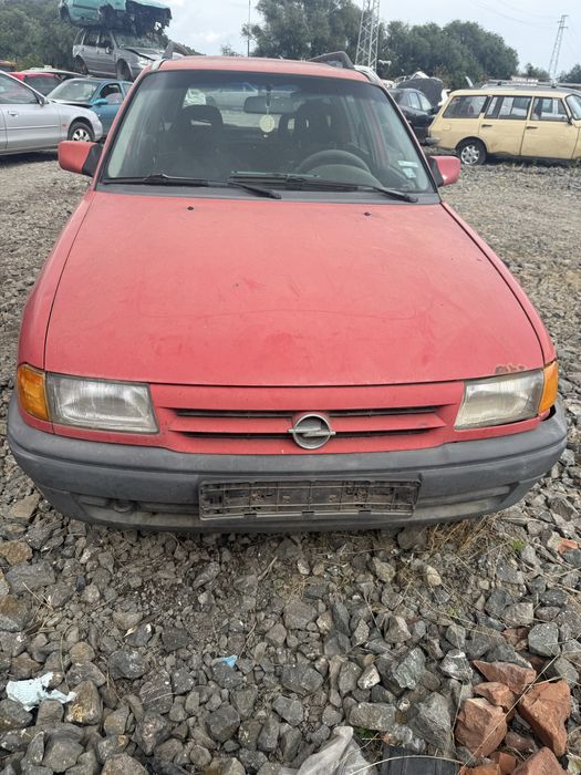 Opel Astra 3 бр 1.6i /1.8 / 1.4i на части