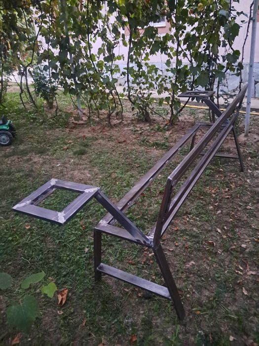 Băncuță de gradină