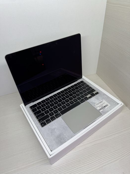 MacBook Air M2 2022 1Tb | KASPI 0-0-24