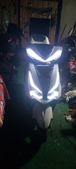 Продам скутер Nomad 700