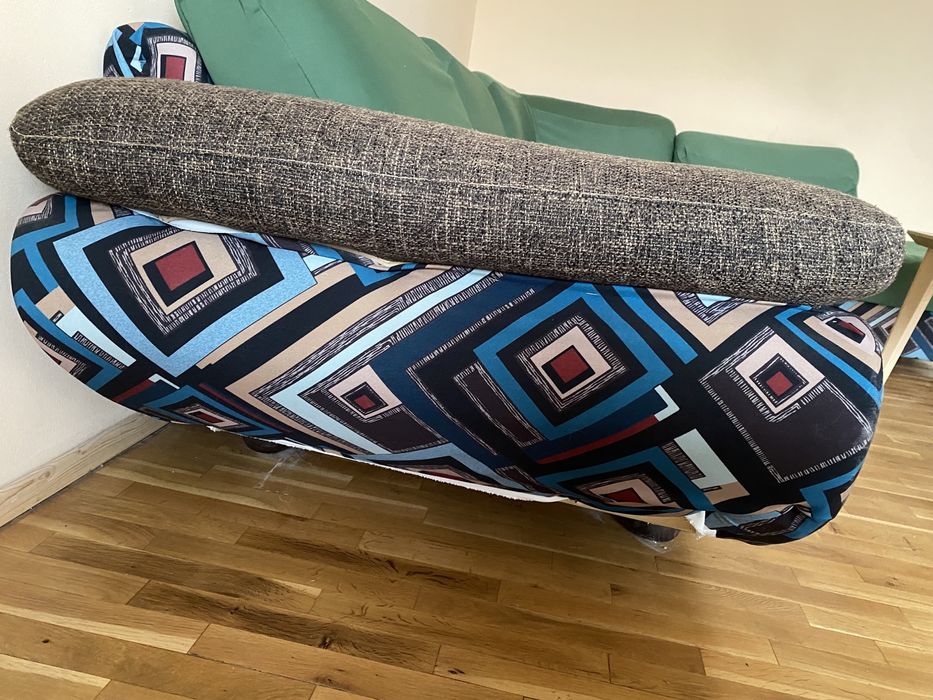 Диван със свалящи се калъфки