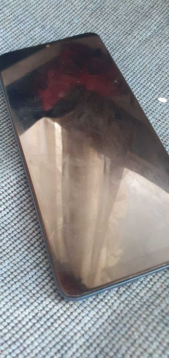 Samsung a12.