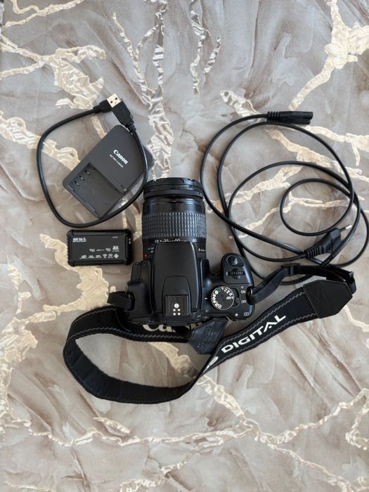 Фотоапарат Canon 400D EOS