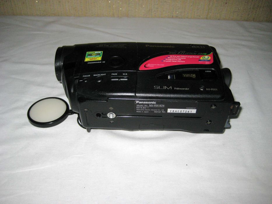 Видеокамера Panasonic нет батареи и зарядный блок атак рабочим состоян