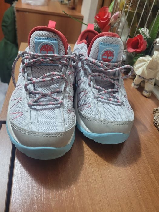 Детски боти и маратонки за момиче и момче