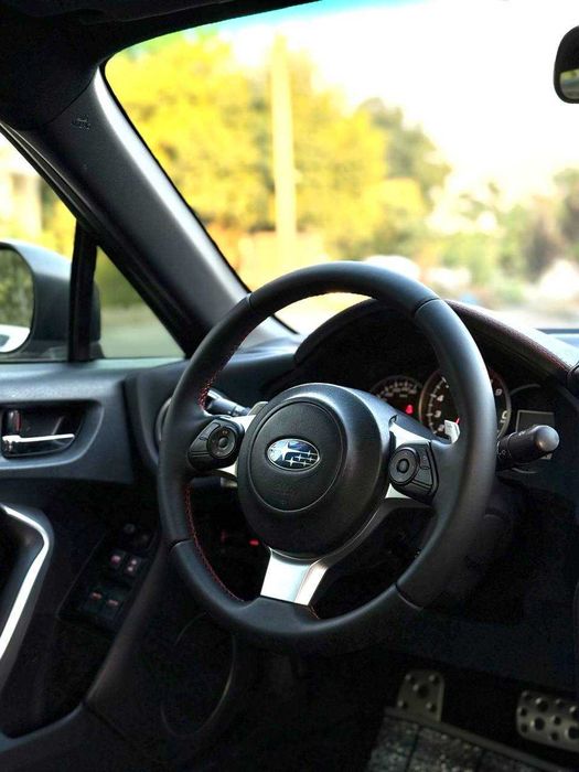 Sotuvda Subaru BRZ GT86 avtomashinamiz
